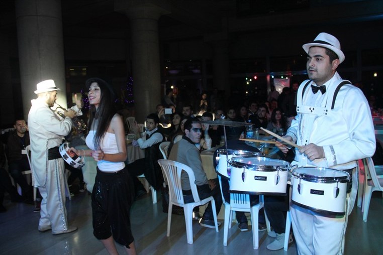Christmas in Green at Sagesse University